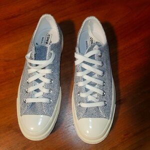 NWT converse black white chevron print sneakers
